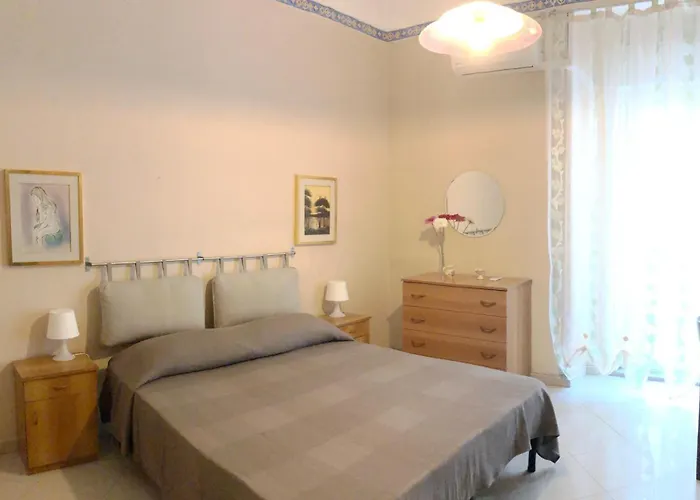 Apartment For 2 In Catania, B&B Le Voci Del Mercato